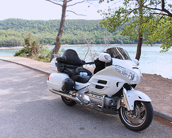 Petite vitesse sur cette route de campagne